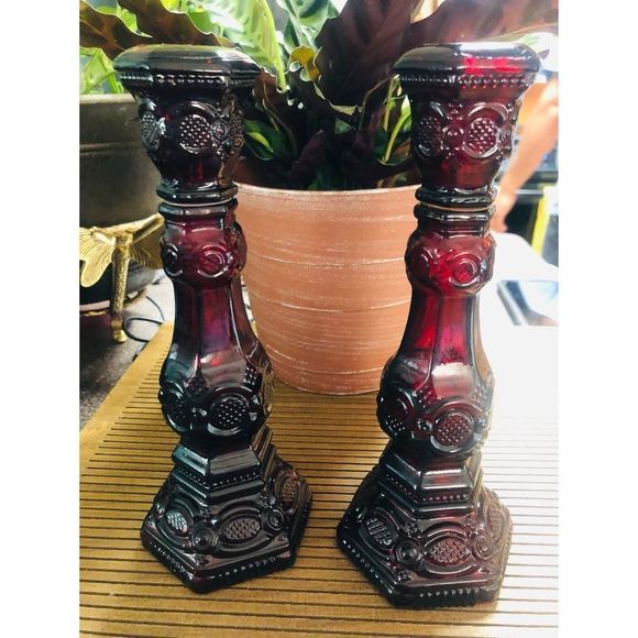 SET OF 2 AVON 1876 CAPE COD CANDLESTICK HOLDER - Picture 2 of 6